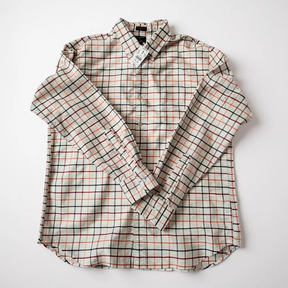 Multi Color On white Plaid Button Down Long Sleeve Slim Flex Oxford Shirt.